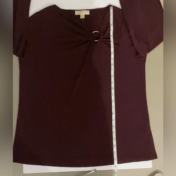Michael Kors Burgundy Blouse XL NWT – Long Sleeve V-Neck with Silver Accent - Picture 6 of 9